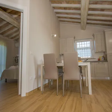 Il Mirto Apartment *